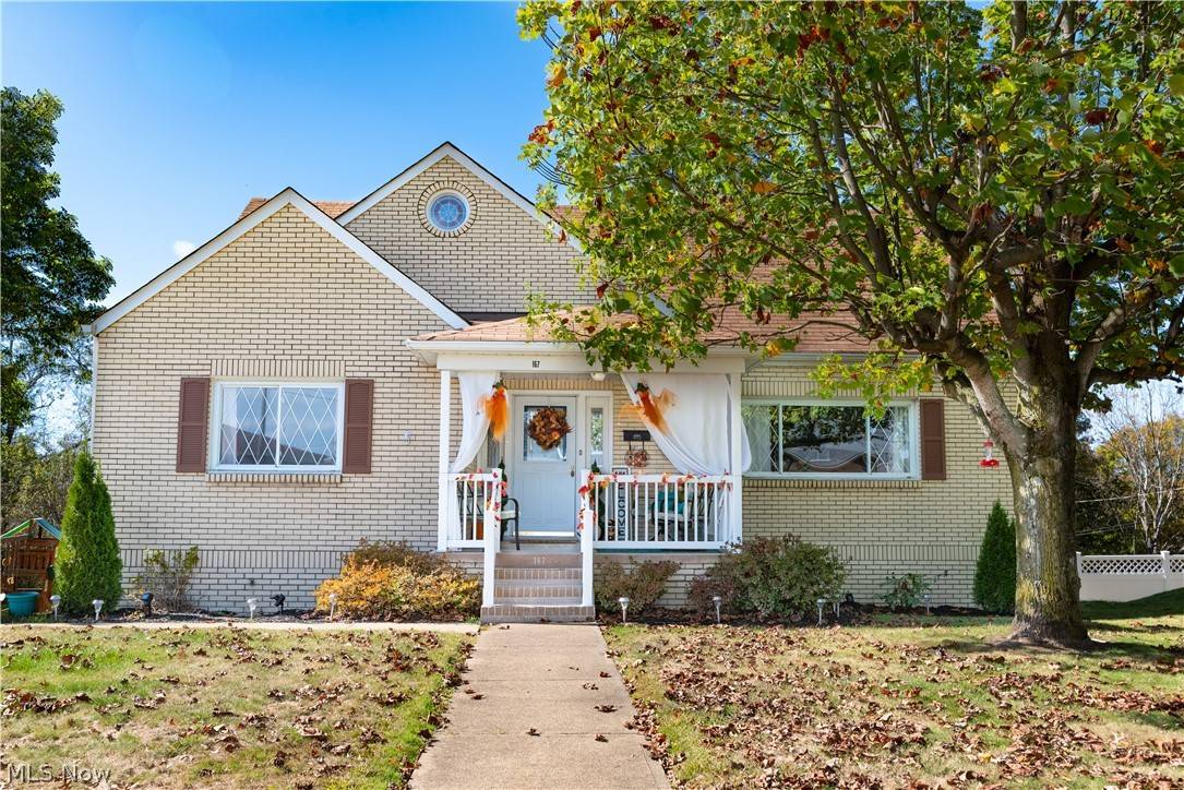 167 Scenic DR, Weirton, WV 26062