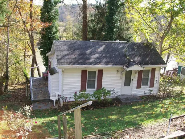 3200 S State Route 266, Stockport, OH 43787