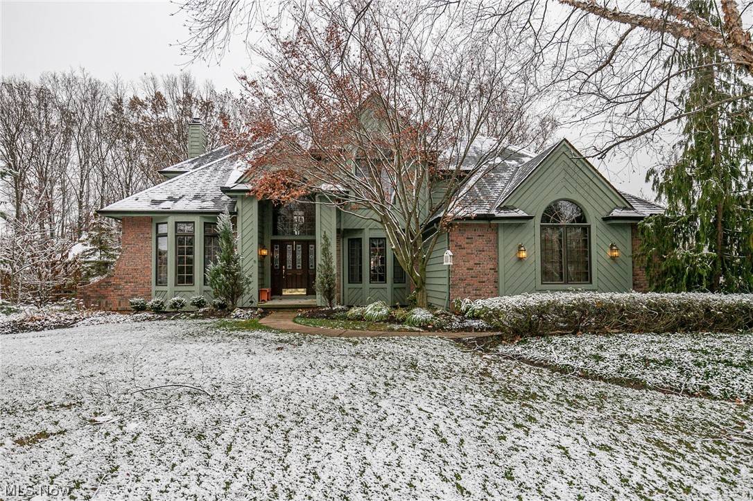 Hinckley, OH 44233,2582 Canyon Creek DR