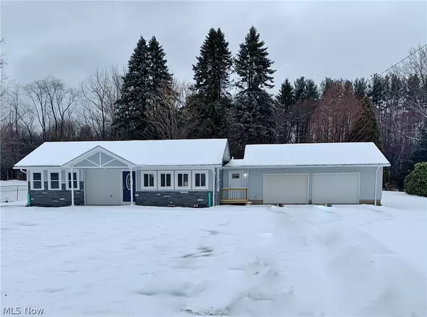 8565 Davis ST, Garrettsville, OH 44231