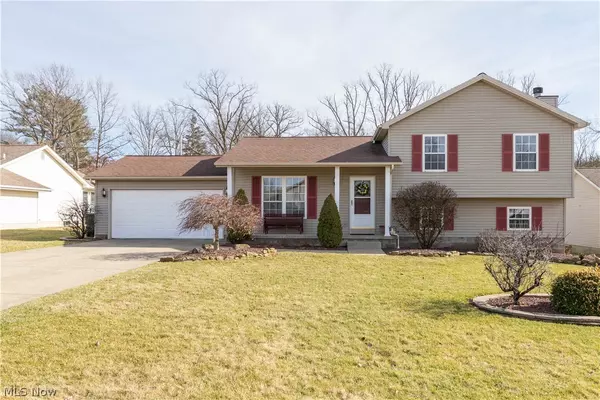 Canfield, OH 44406,3301 Meanderwood DR