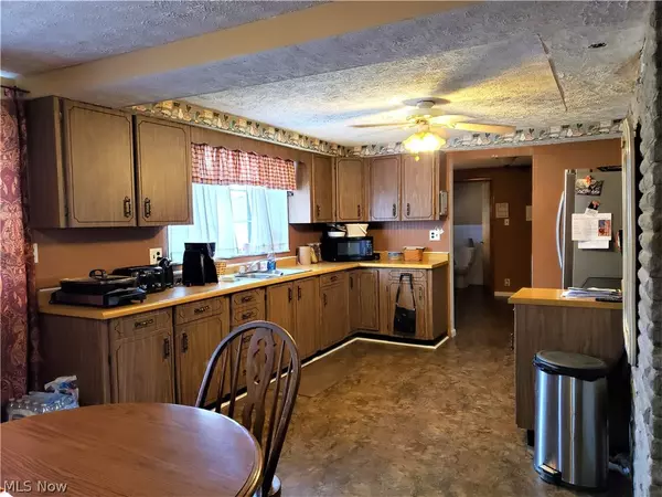 Adena, OH 43901,243 Hagan ST