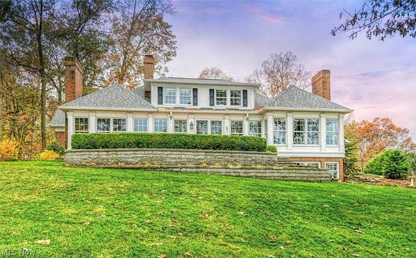 585 Surfside DR, Portage Lakes, OH 44319