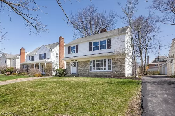 3681 Tolland RD, Shaker Heights, OH 44122