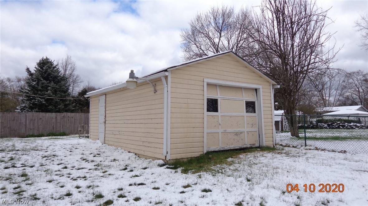 Akron, OH 44312,2849 Morrison ST