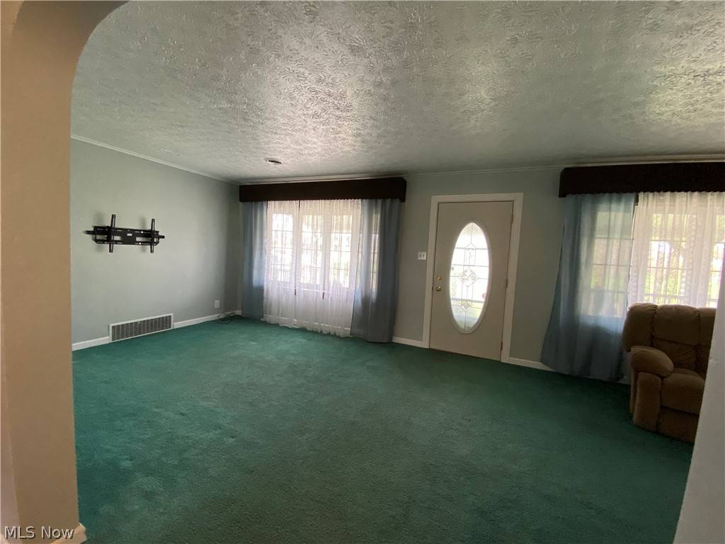 West Lafayette, OH 43845,109 W 7th ST