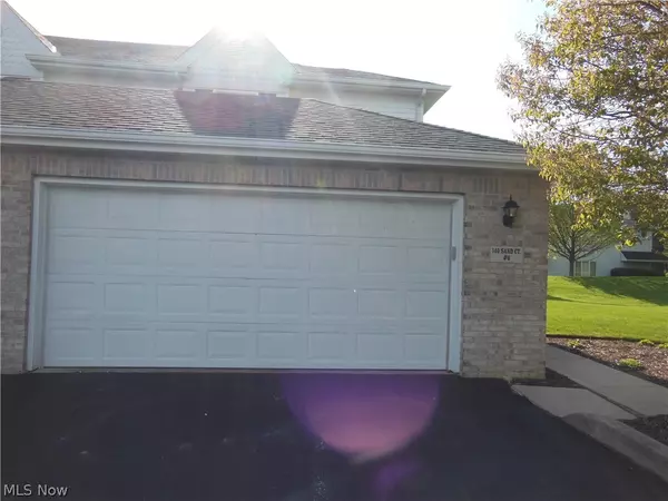 Fairlawn, OH 44333,140 Sand CT #12