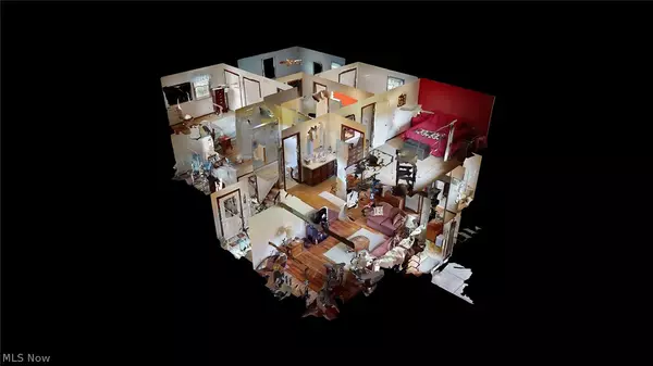 Solon, OH 44139,33163 Seneca DR