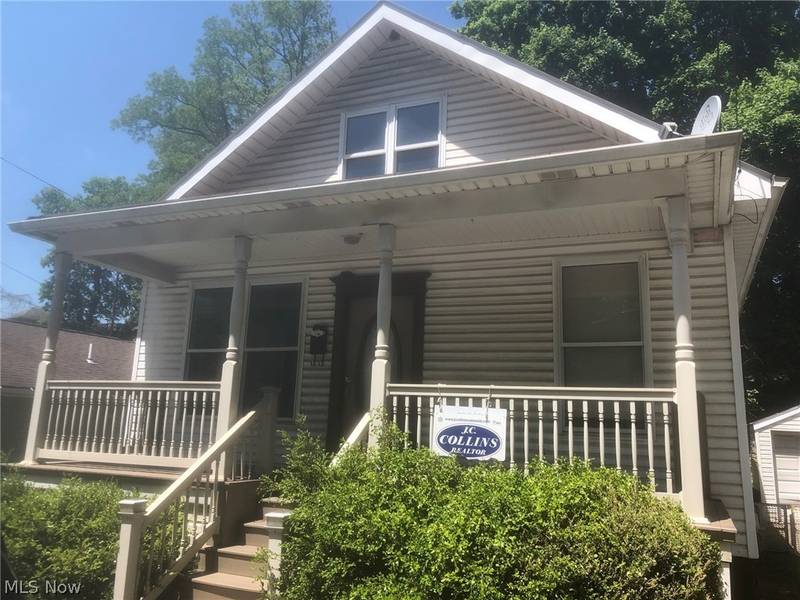 609 Allegheny ST, Follansbee, WV 26037