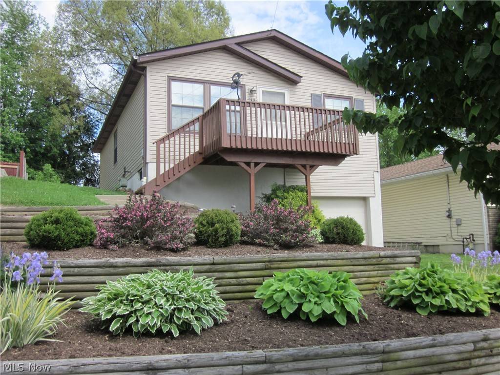 549 Gibbs RD, Akron, OH 44312