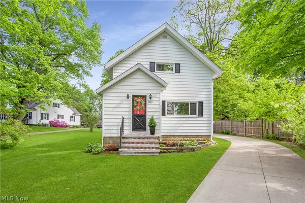 1167 Sharon Copley RD, Wadsworth, OH 44281