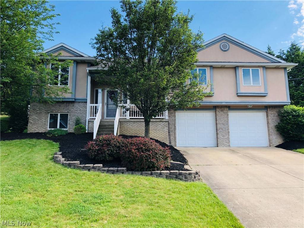 105 Pinecrest DR, St. Clairsville, OH 43950