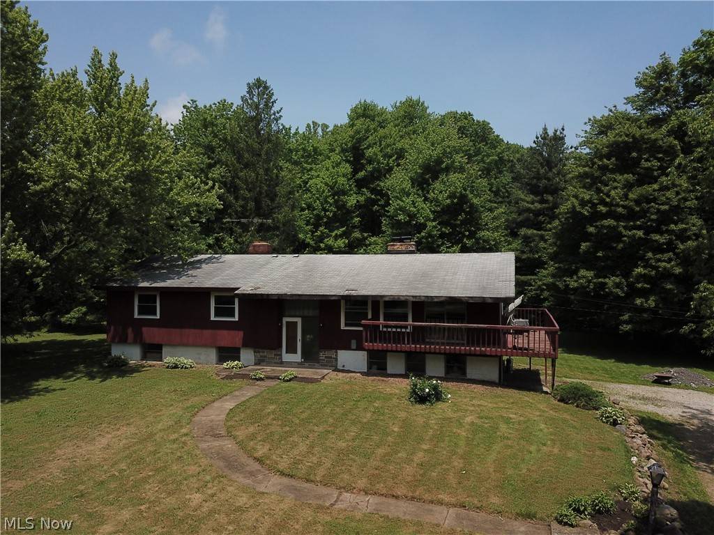 17254 Valley RD, Auburn, OH 44023