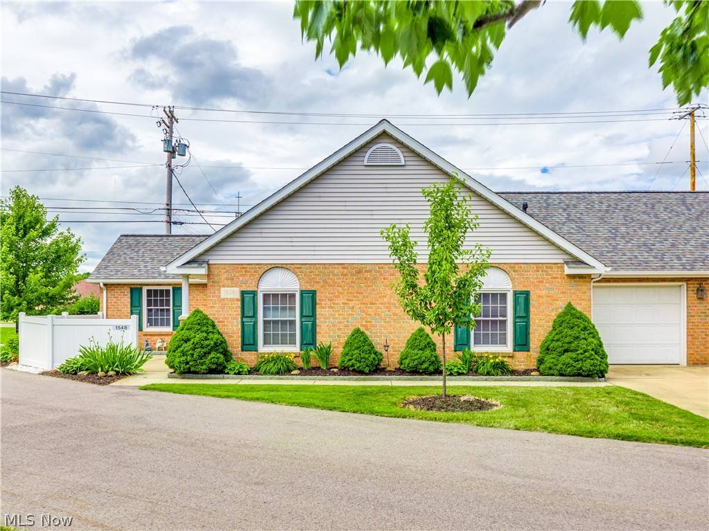 1548 Allegheny AVE NW, Uniontown, OH 44685
