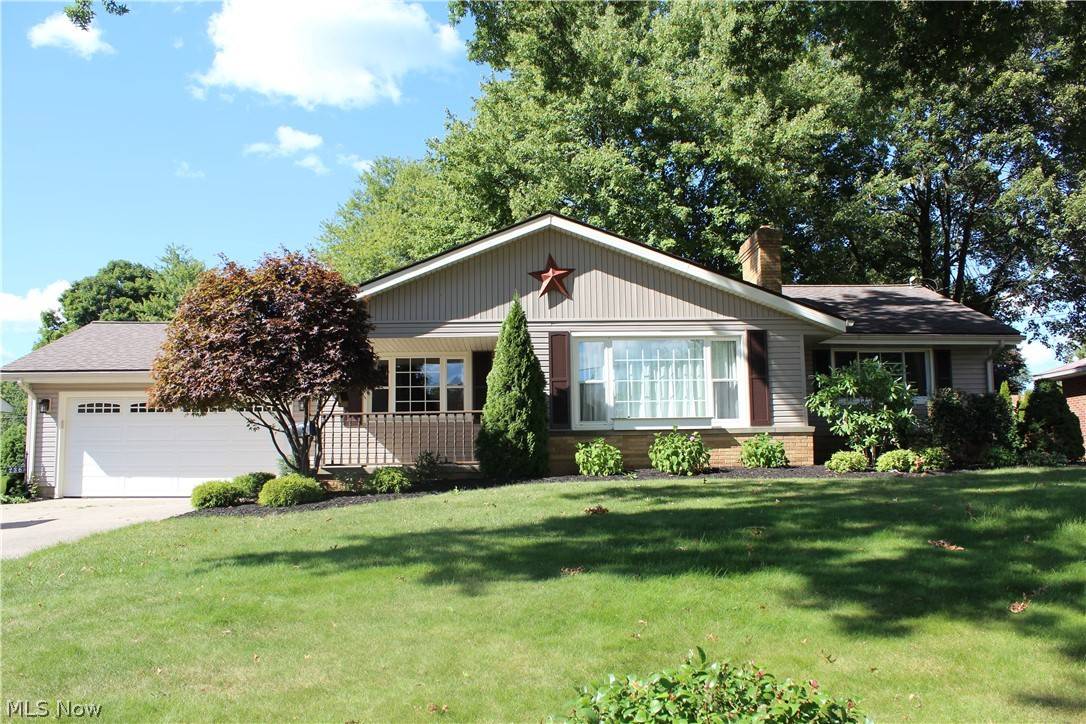 236 Knollwood DR, Wadsworth, OH 44281
