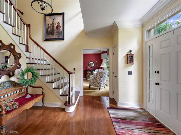 Canton, OH 44718,6831 Chillingsworth CIR NW