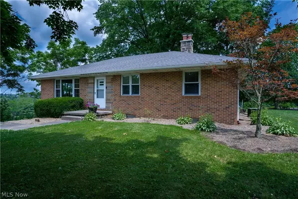 358 Kidron RD, Orrville, OH 44667