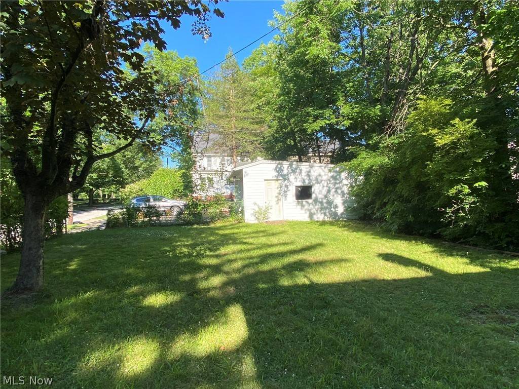 Cleveland Heights, OH 44118,2577 Idlewood RD