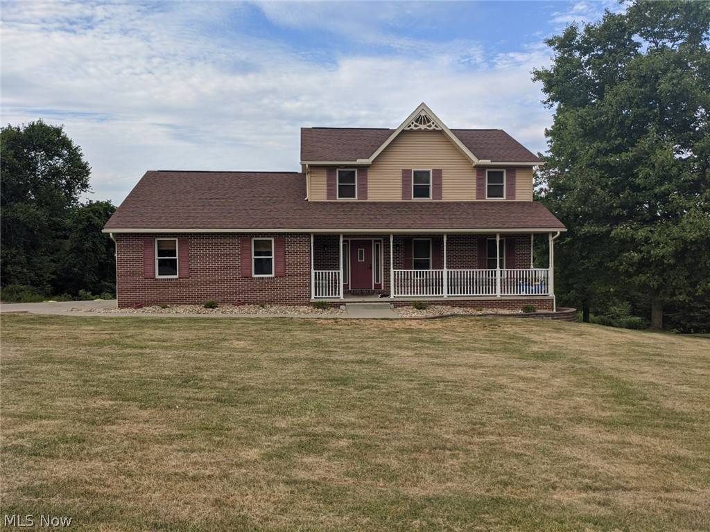 632 Bryden LN, Weirton, WV 26062