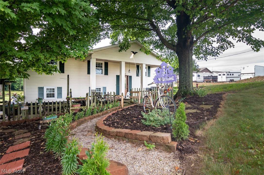 Salem, OH 44460,34187 Winona RD
