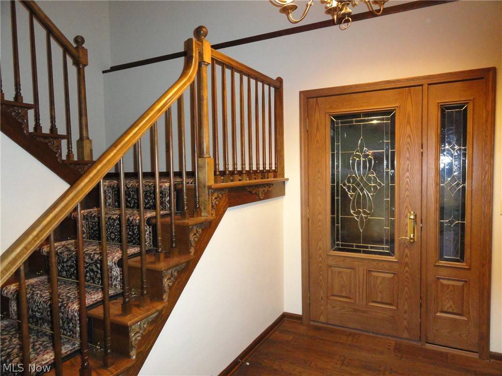 Weirton, WV 26062,241 Sharon DR