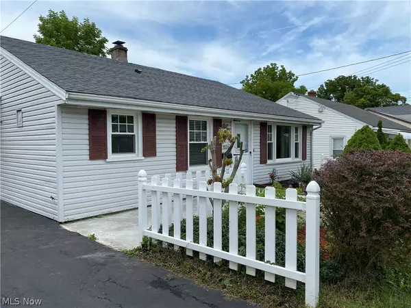 Youngstown, OH 44512,7220 Vineland PL