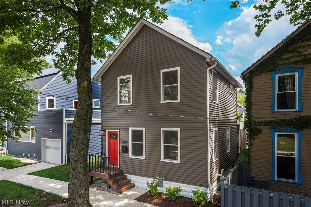 2305 W 40th ST,  Cleveland,  OH 44113