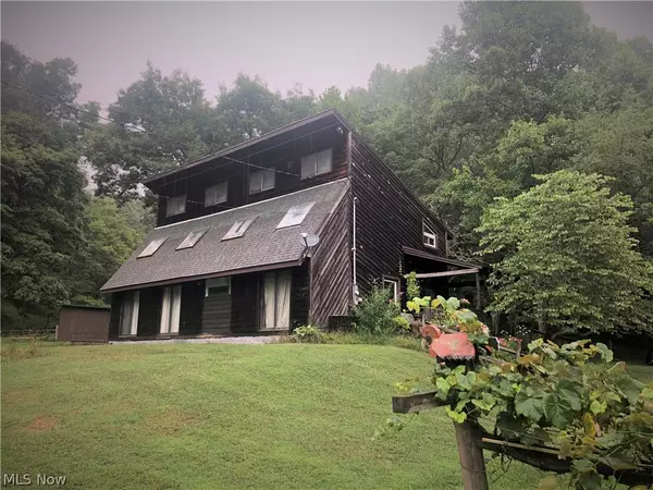 737 Nurses Hollow RD, Centerpoint, WV 26339