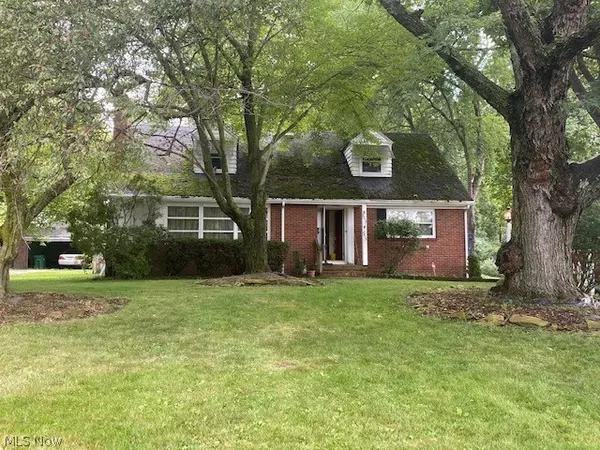 7215-7217 Pennsylvania AVE, Youngstown, OH 44514