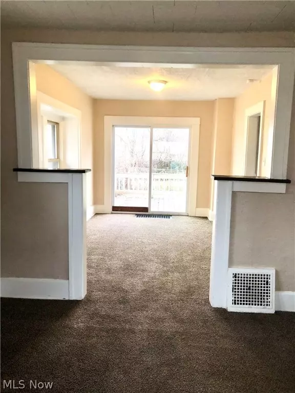 Akron, OH 44311,840 Beardsley ST