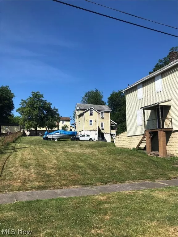 Youngstown, OH 44509,1209 Waverly AVE