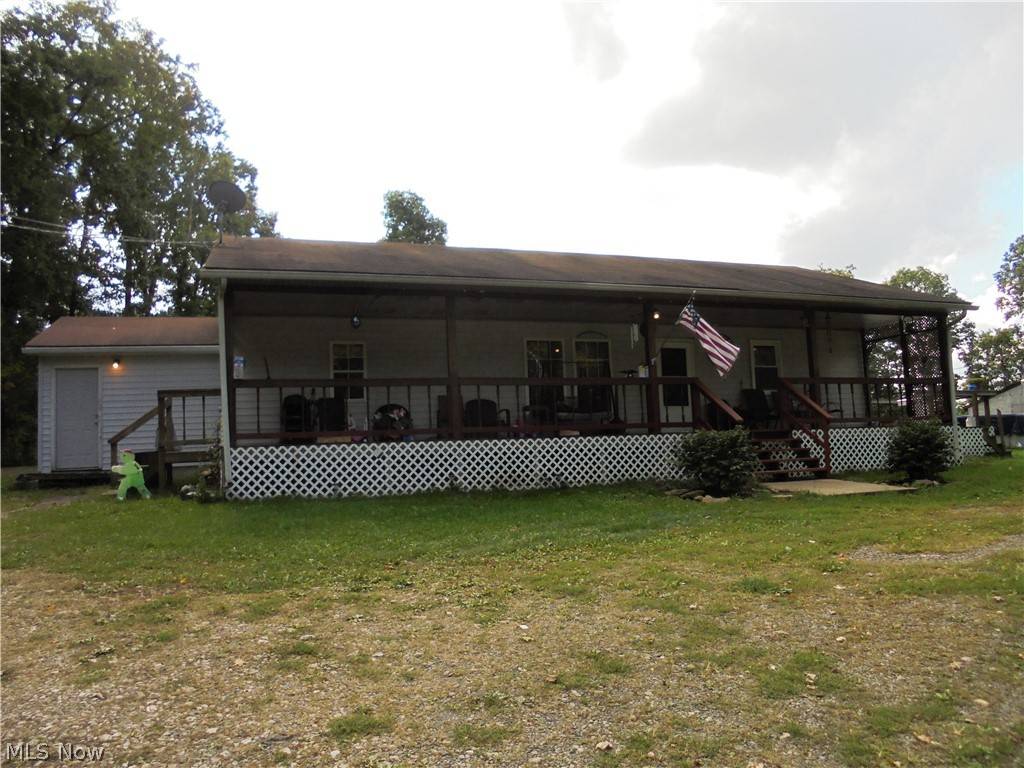 145 Marianna DR, Weirton, WV 26062