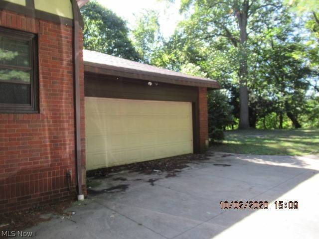 Akron, OH 44310,1196 N Howard ST