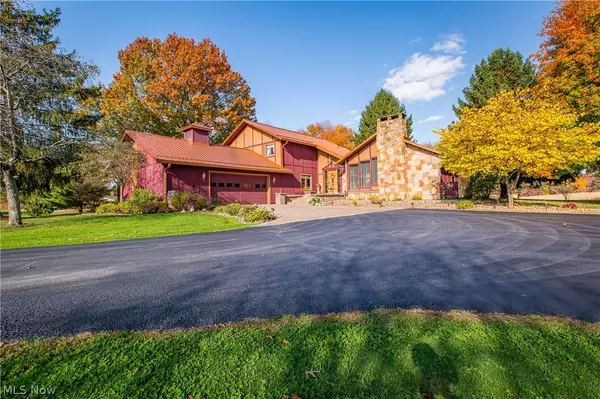 1171 Lindy LN NW, Carrollton, OH 44615