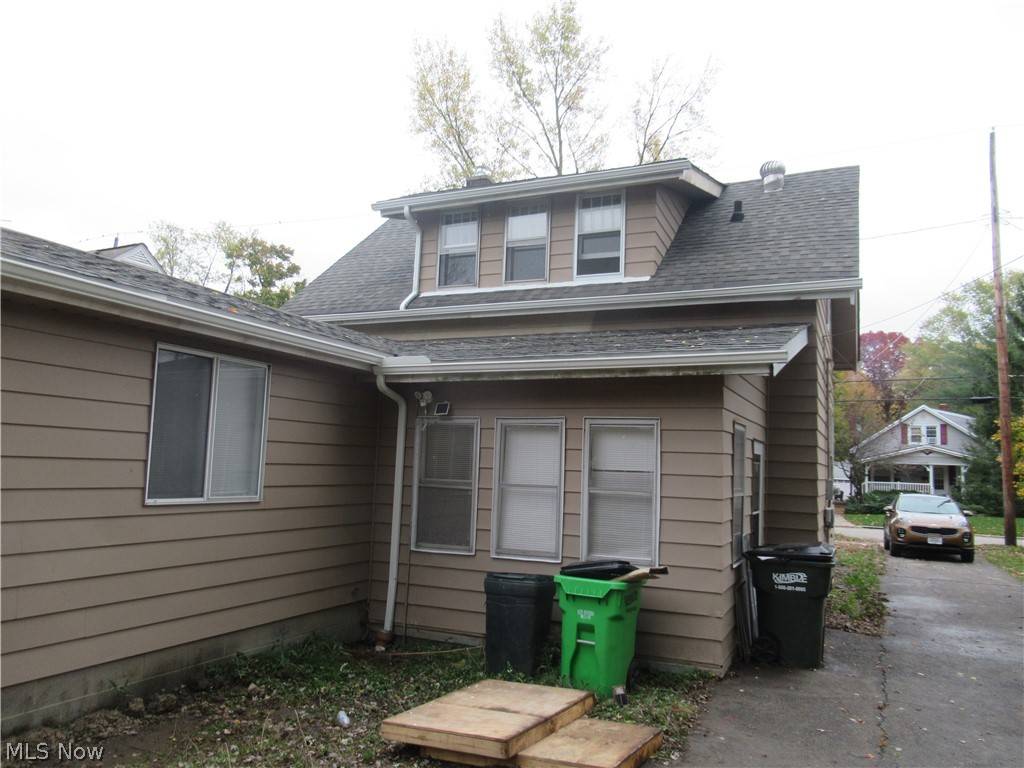 Bedford, OH 44146,770 High ST