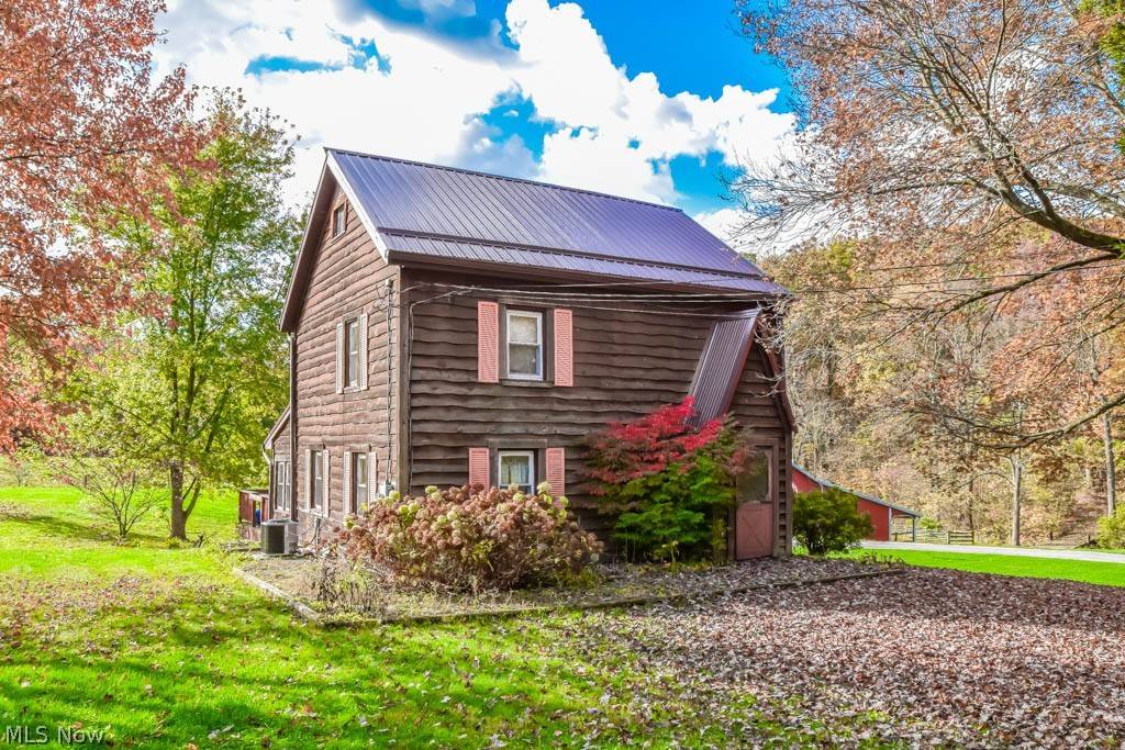 838 Fohl RD SW, East Sparta, OH 44626