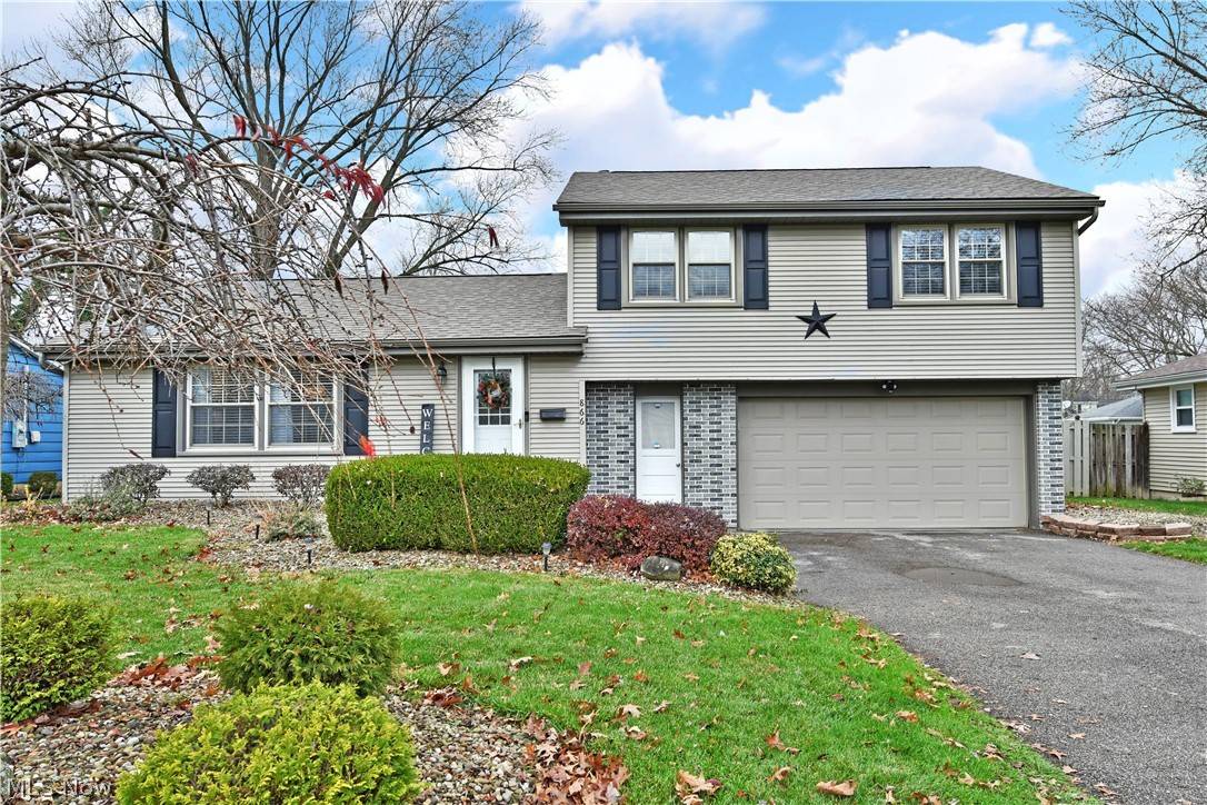 Boardman, OH 44512,866 Edenridge DR