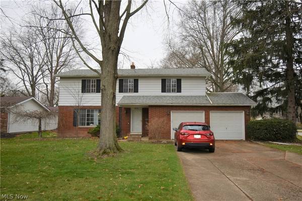 North Olmsted, OH 44070,6034 Somerset DR