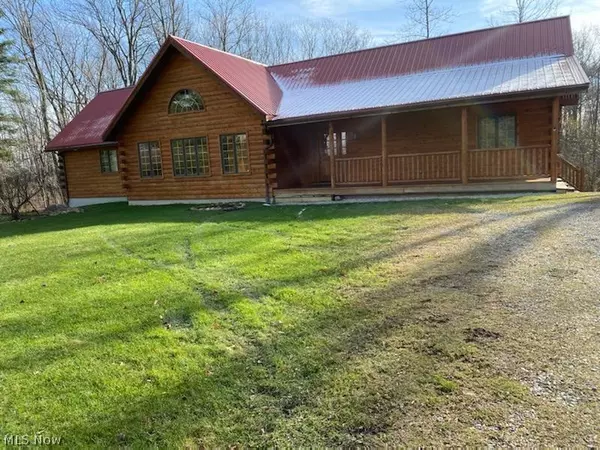 14655 Ensign RD, Burton, OH 44021