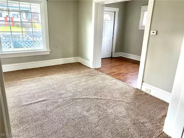 Steubenville, OH 43952,1319 Oregon AVE