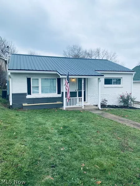 4422 11th AVE, Parkersburg, WV 26101