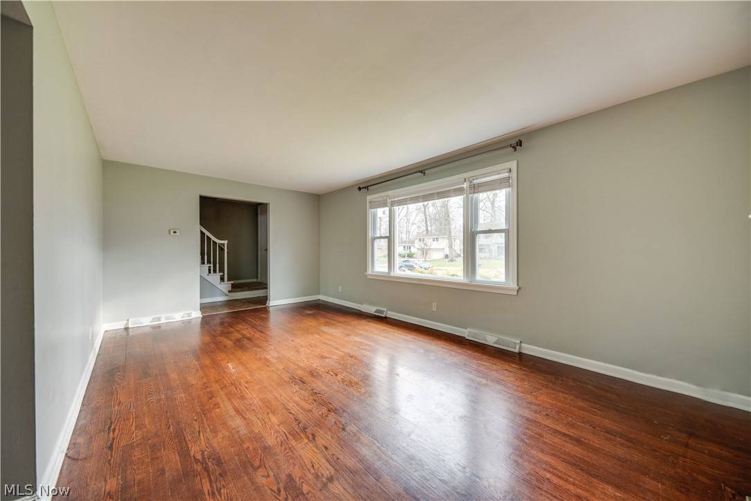 Boardman, OH 44512,826 Maple Ridge DR