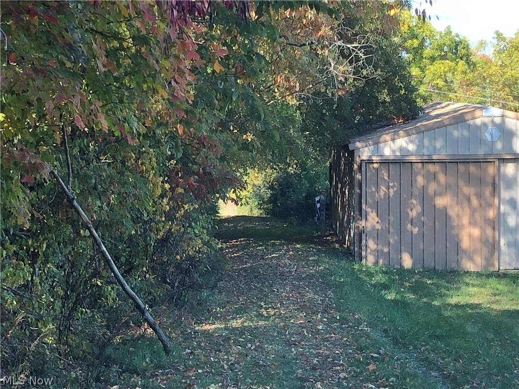 49832 State Route 536, Clarington, OH 43915