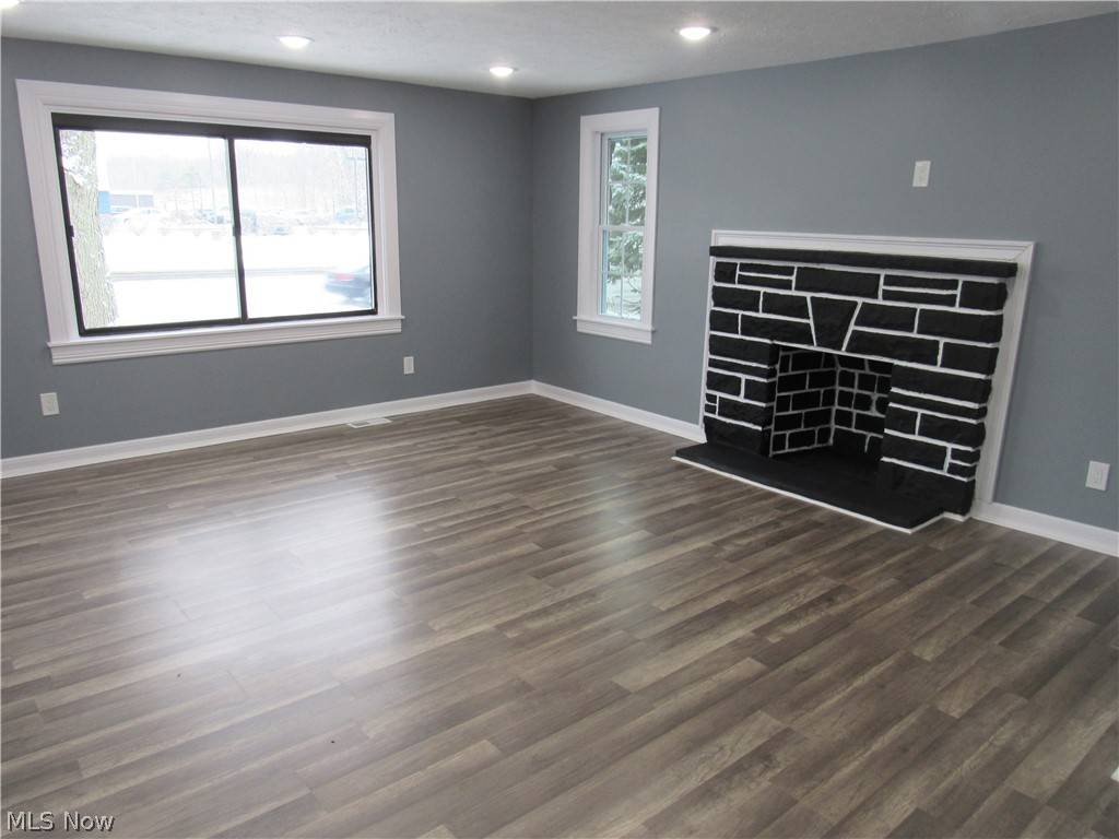 Strongsville, OH 44136,11053 Pearl RD