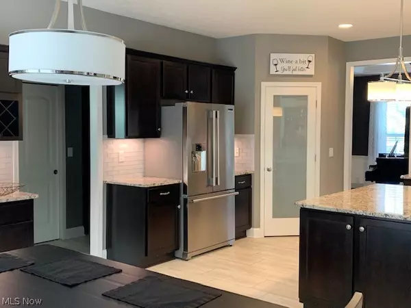 Strongsville, OH 44149,21103 Hickory Branch TRL