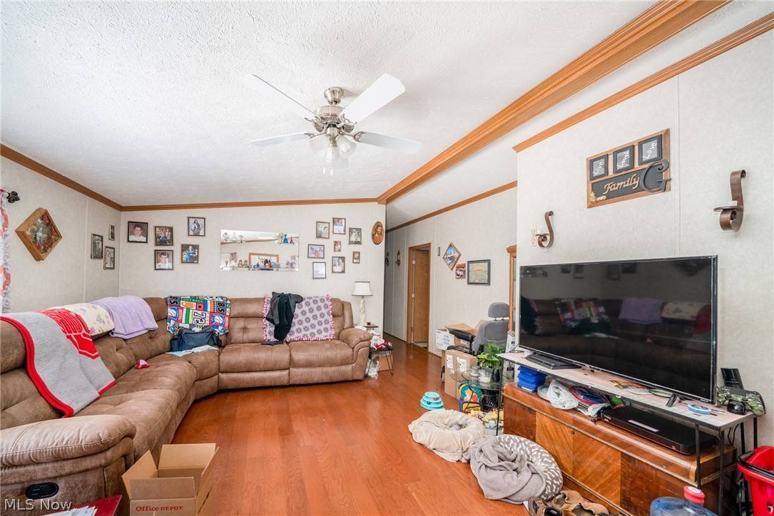 Navarre, OH 44662,5026 Sherman
