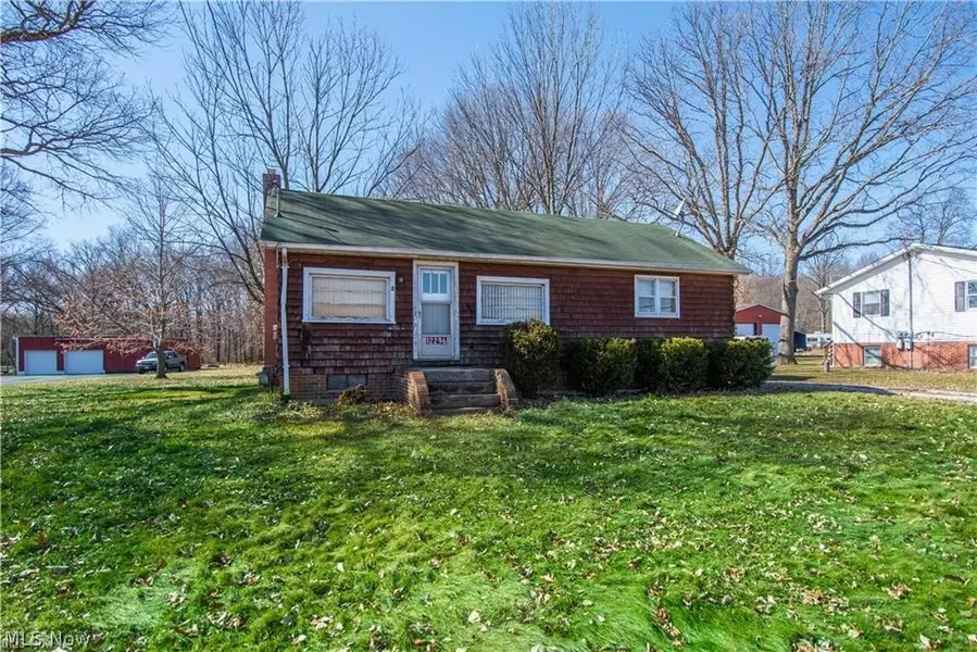 12296 Oyster RD, Alliance, OH 44601
