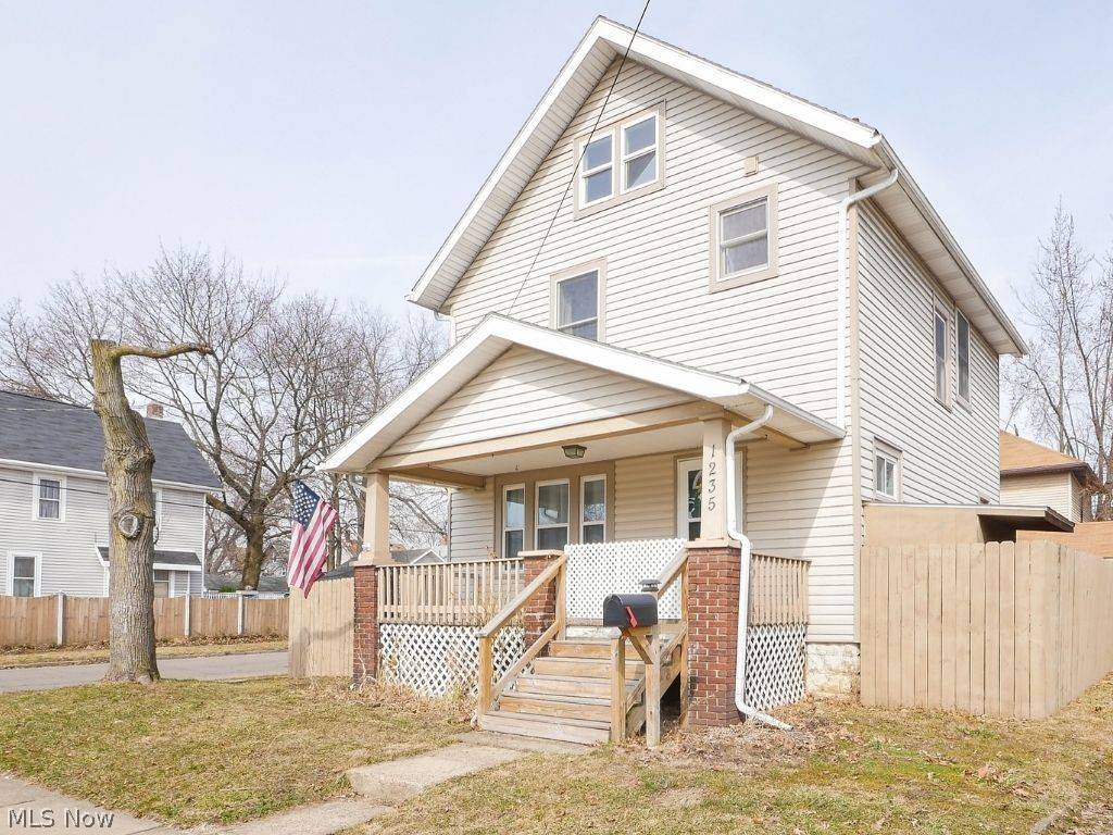 1235 W Wilbeth RD, Akron, OH 44314