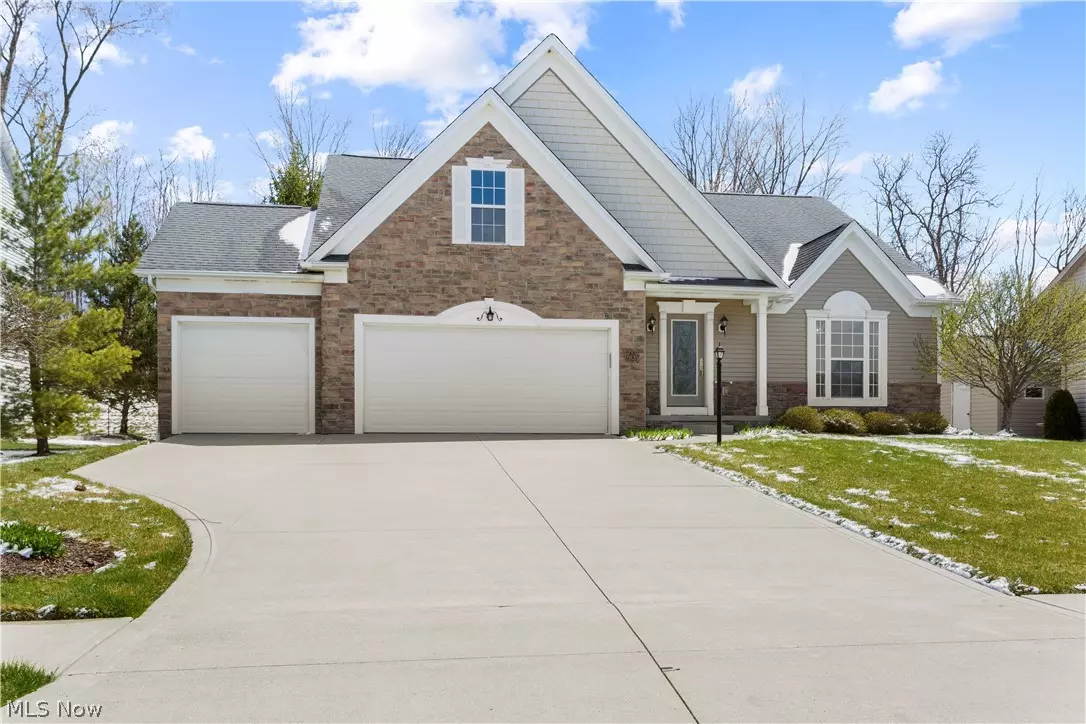 Brunswick, OH 44212,2035 Glenmont DR