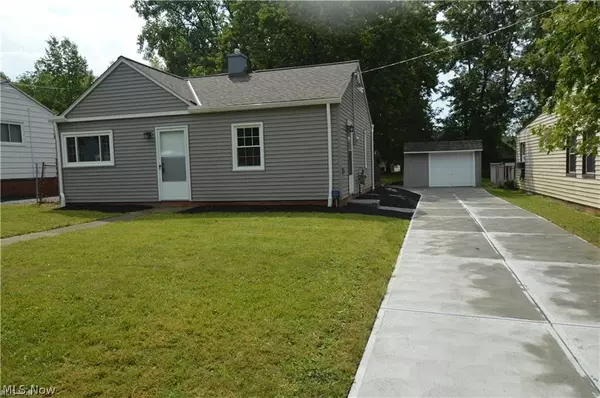 612 W Glendale ST,  Bedford,  OH 44146